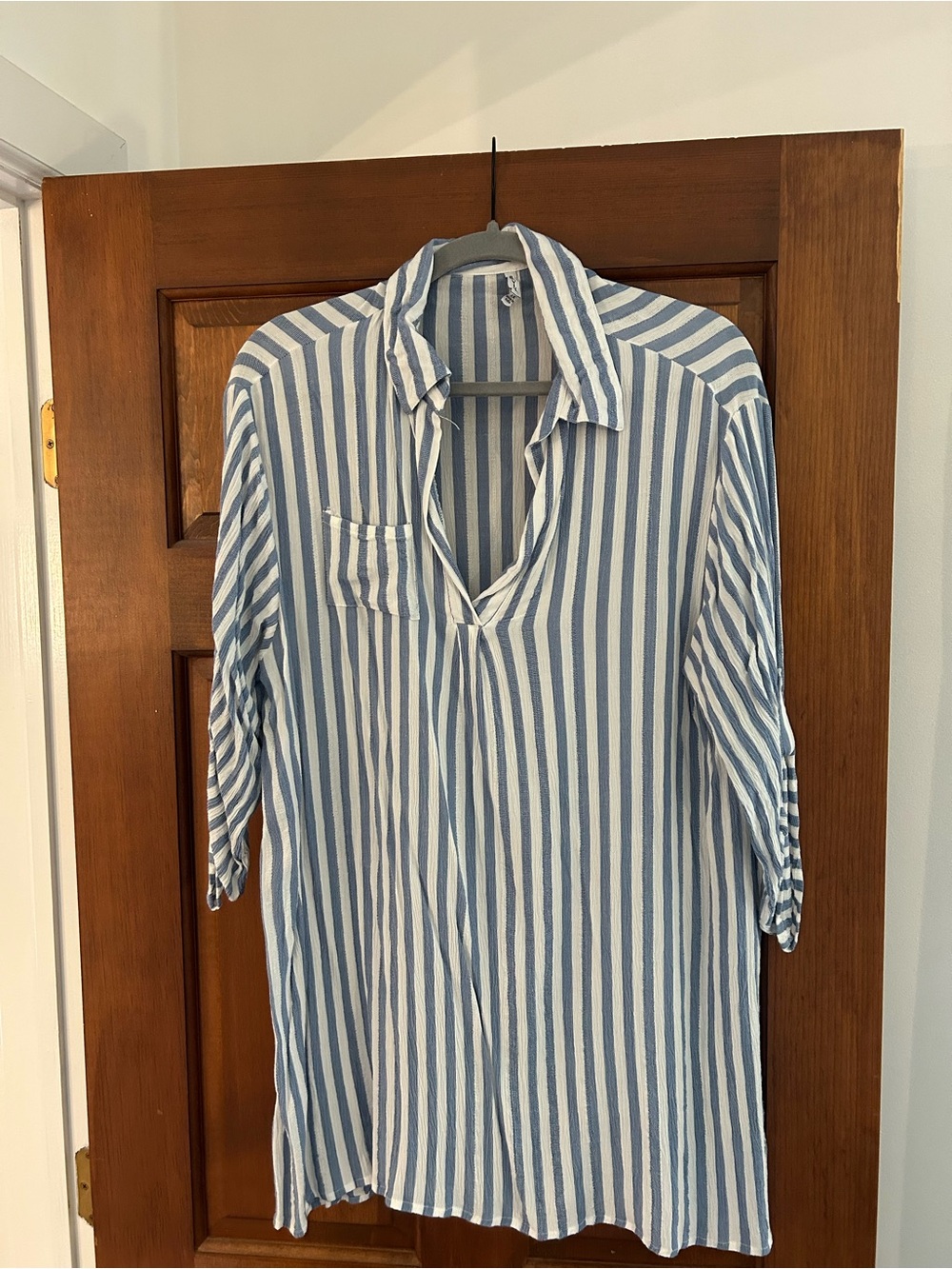 Raviya Blue and White Vertical Stripe Casual Button-Down Shirt